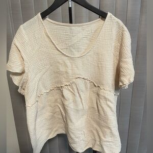 SHEIN Cream Short Sleeve Top